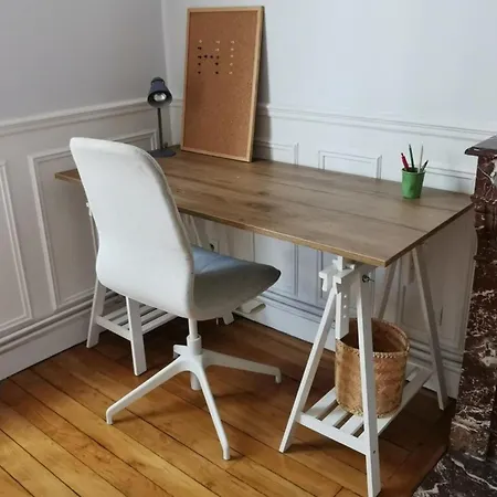 Stunning Parkview Close To Paris Apartment
