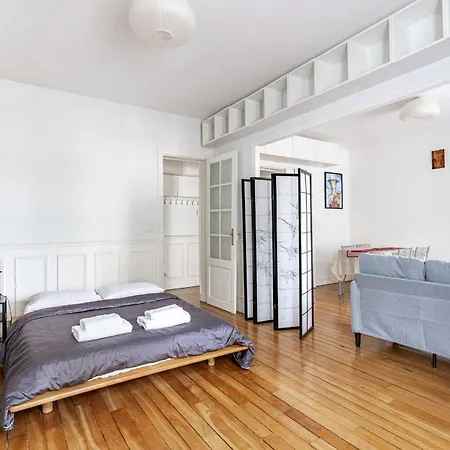 Stunning Parkview Close To Paris